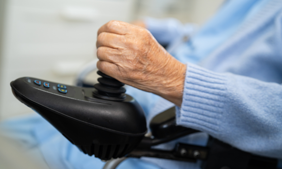 Akülü Tekerlekli Sandalye