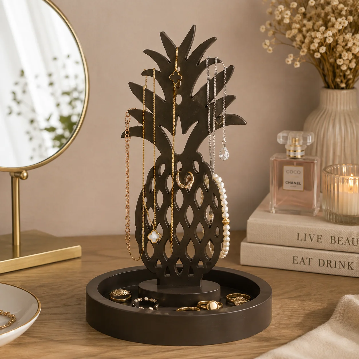 Havuzlu Ananas Takı Askısı